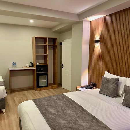 Skymoon Istanbul Airport Hotel Arnavutkoy Esterno foto