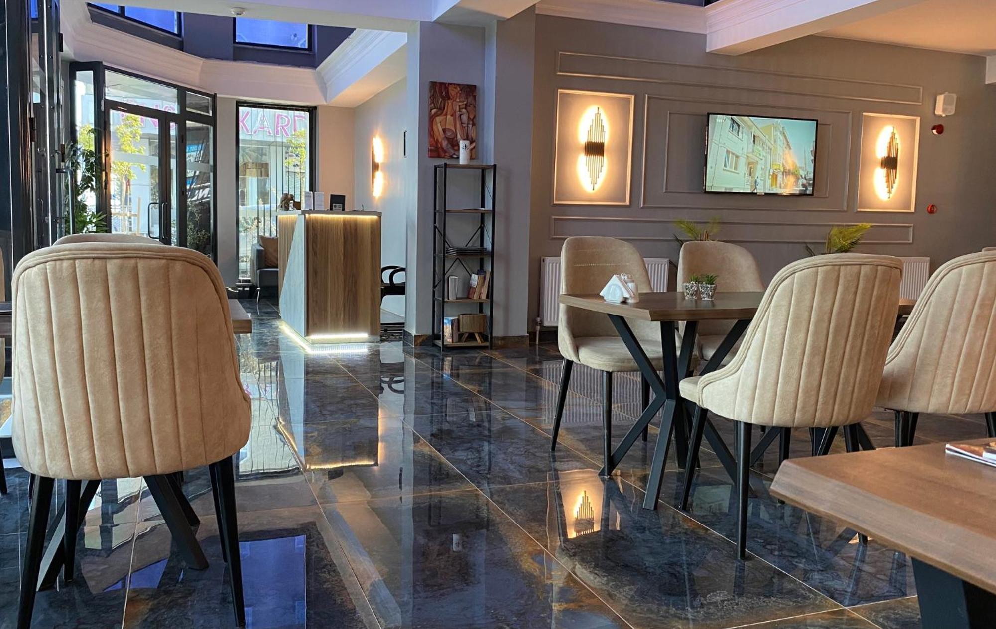 Skymoon Istanbul Airport Hotel Arnavutkoy Esterno foto
