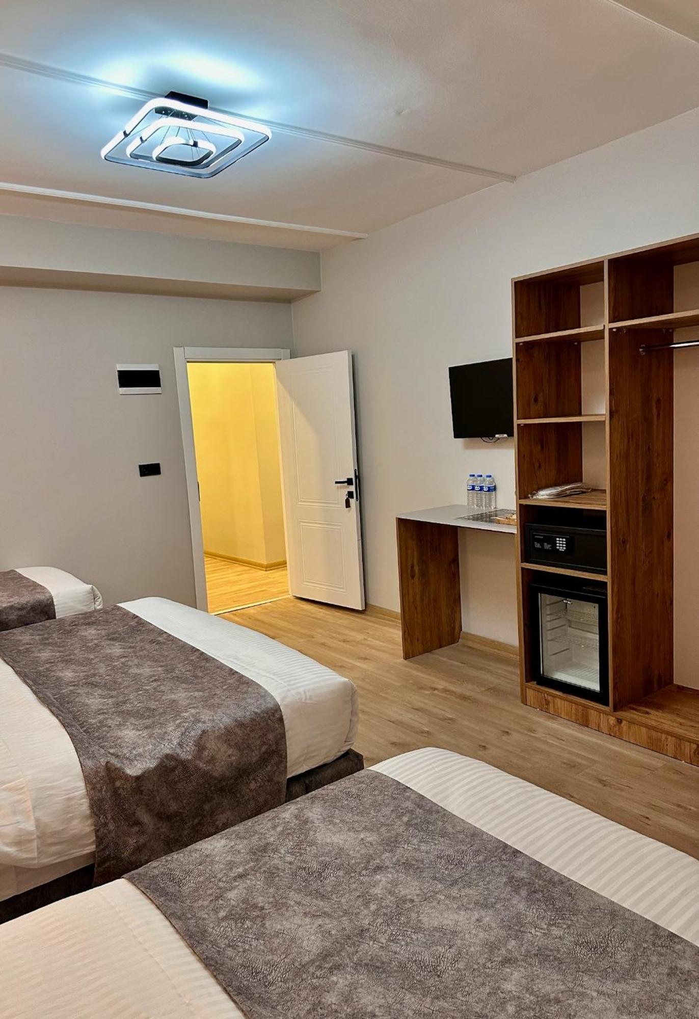 Skymoon Istanbul Airport Hotel Arnavutkoy Esterno foto